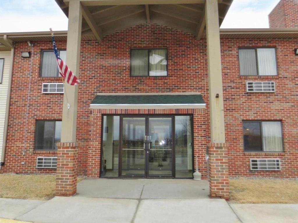 Americas Best Value Inn Missouri Valley Exterior foto