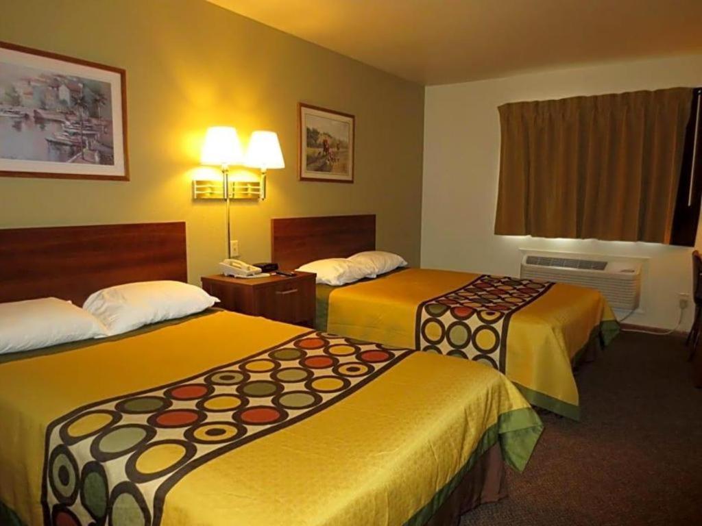 Americas Best Value Inn Missouri Valley Exterior foto