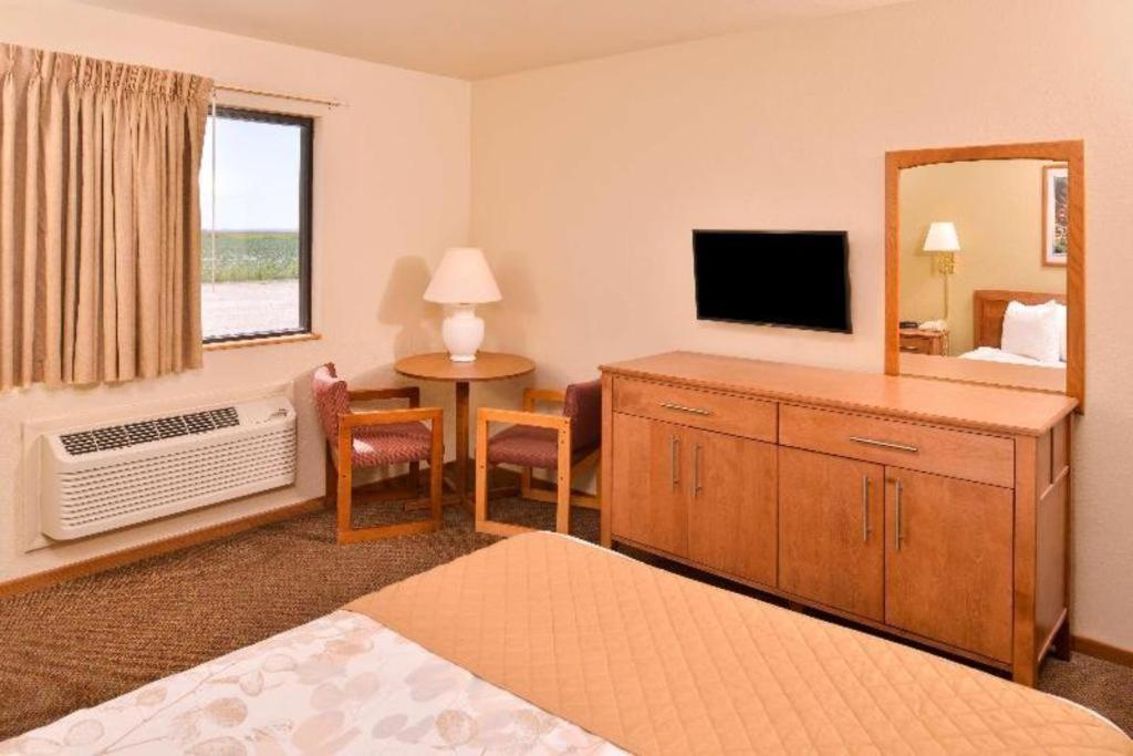 Americas Best Value Inn Missouri Valley Exterior foto